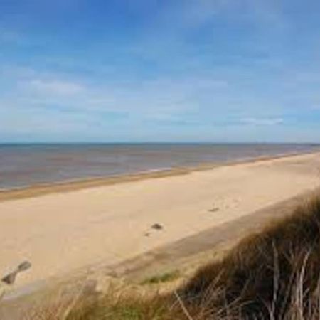Barley Break - Beach Cottage Lessingham Εξωτερικό φωτογραφία