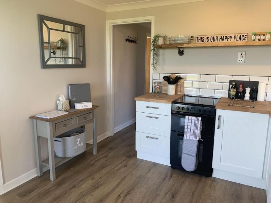 Barley Break - Beach Cottage Lessingham Εξωτερικό φωτογραφία
